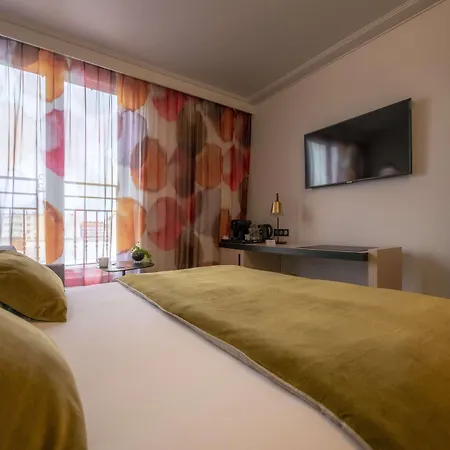 Le Masq Western Premier Szálloda 4*