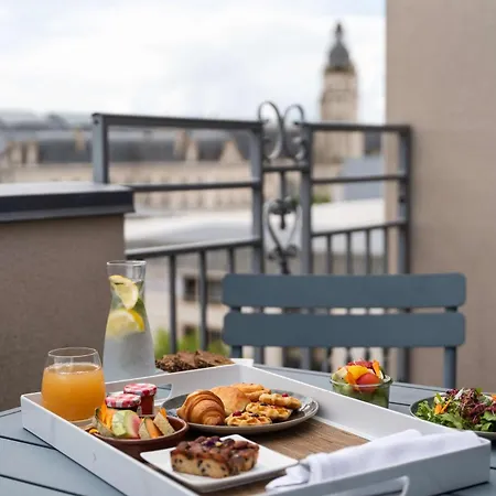 Le Masq Western Premier Hotel